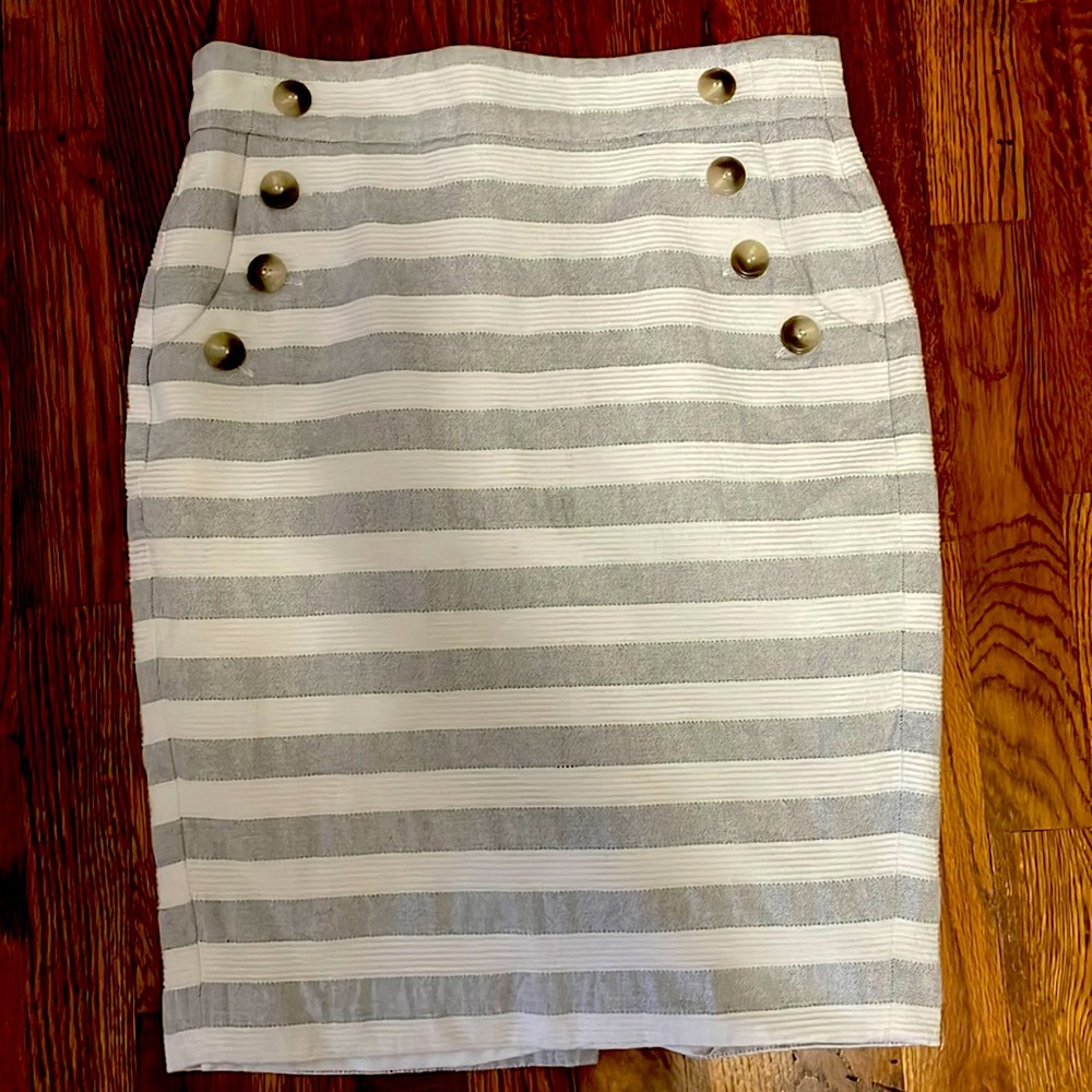 The Loft, striped pencil skirt. Size 4.